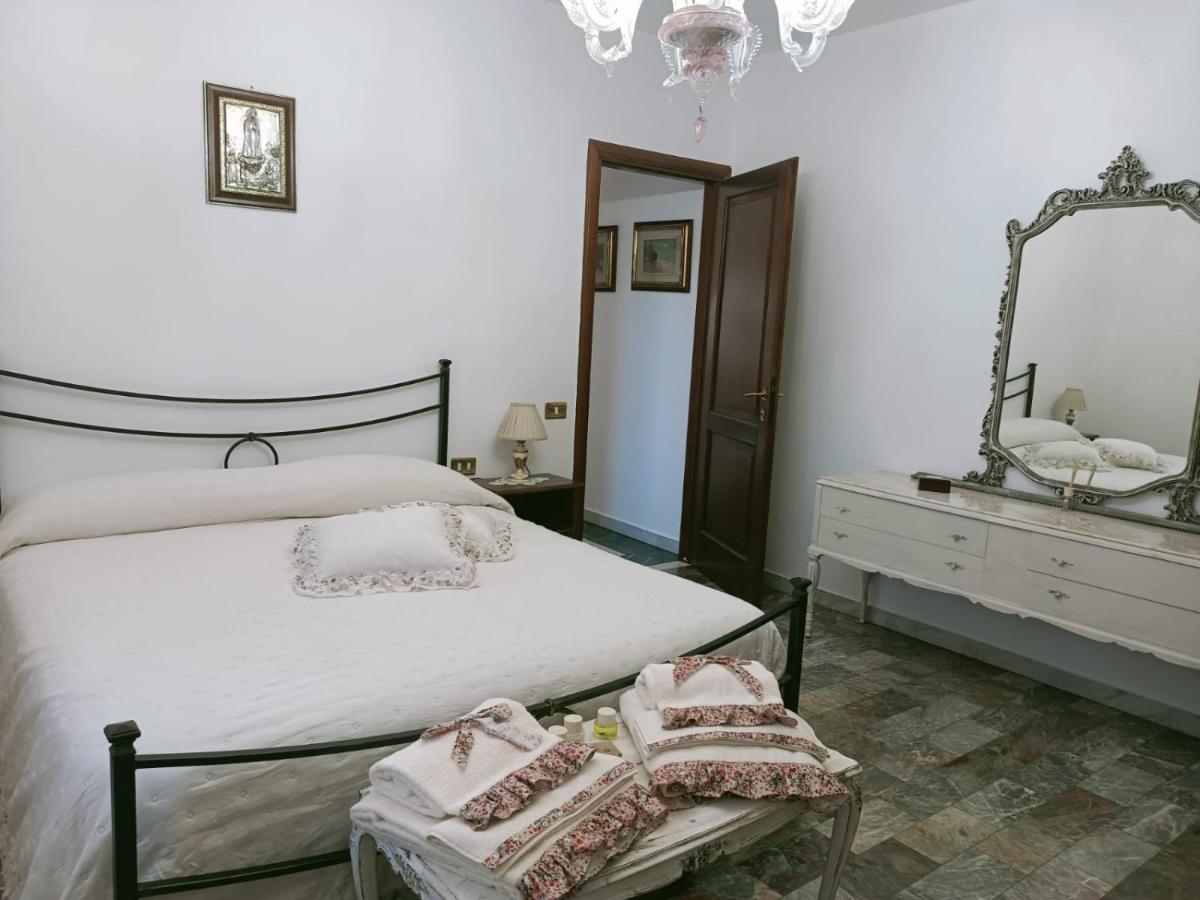 Bed and Breakfast Pirro & Sharon House Pianore Exterior foto
